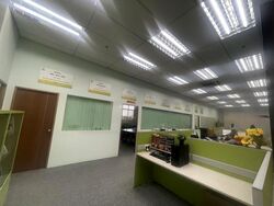 Ct Hub 2 (D12), Factory #498661801
